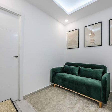Luxe Apartment In Tetuan Madrid Luaran gambar