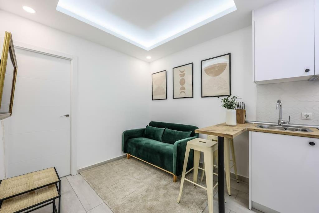 Luxe Apartment In Tetuan Madrid Luaran gambar