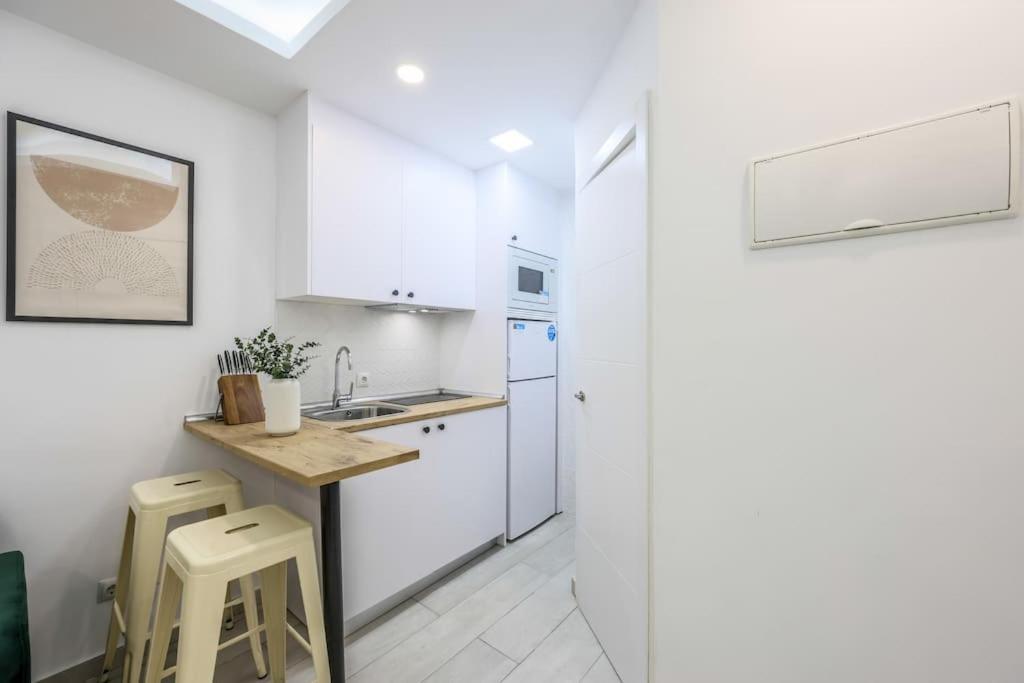 Luxe Apartment In Tetuan Madrid Luaran gambar