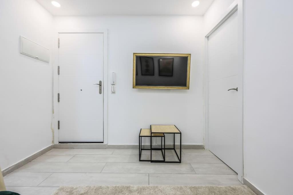 Luxe Apartment In Tetuan Madrid Luaran gambar